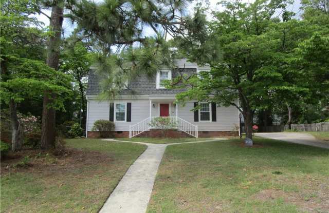2526 Dartmouth Drive