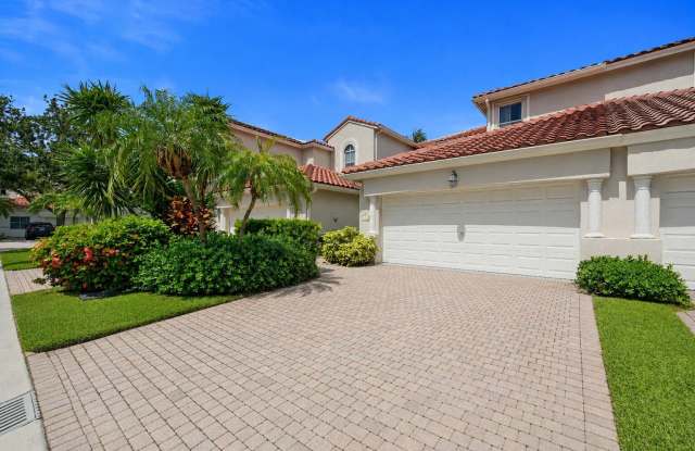 1384 Harbor View W
