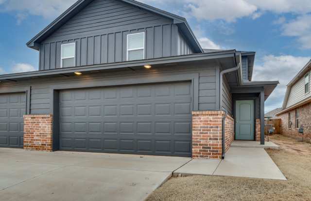 Photo of MODERN 3 Bed 2.5 Bath 2 Car Garage
