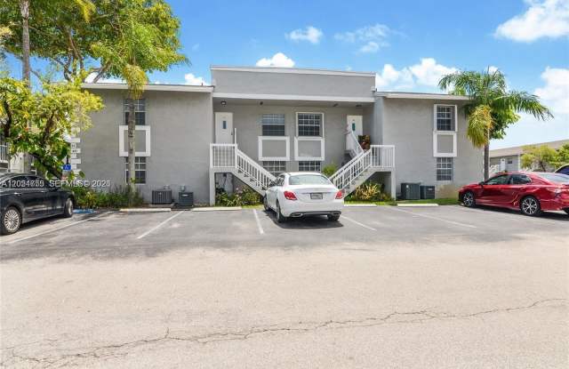 421 NE 210th Cir Ter