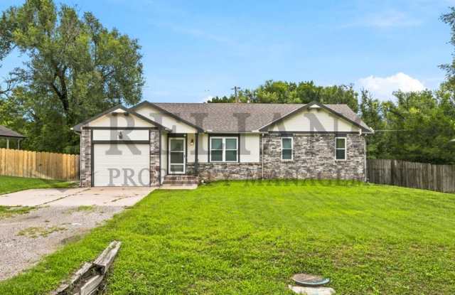 516 North Lakeside Drive