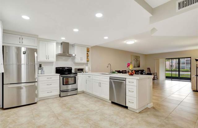 4940 East Sabal Palm Boulevard