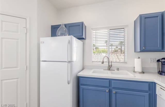 1500 Cardinal Peak Lane