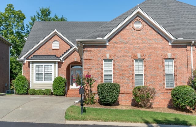 121 Belmont Cir - 121 Belmont Circle, Hendersonville, TN 37075