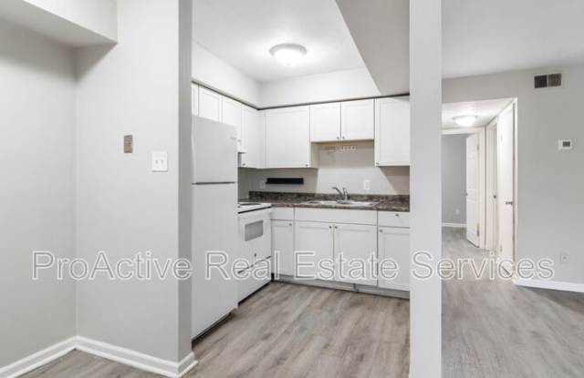 540 Ashlawn Drive - 2