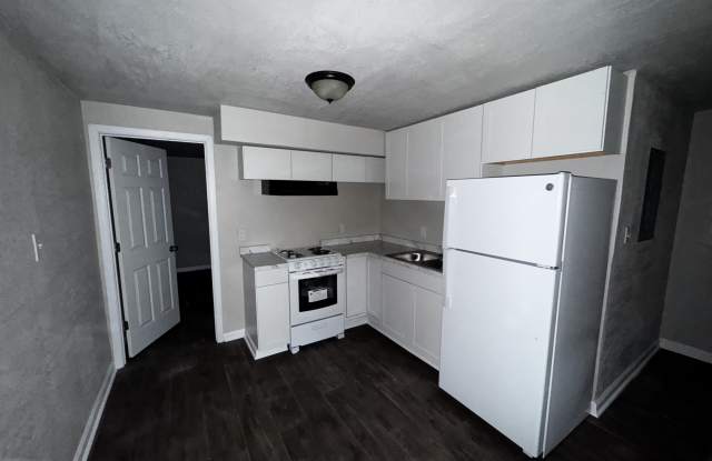 1960 Clinton Road - Apt I