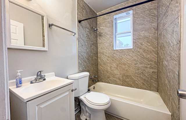 4630 HILLSIDE Road SE