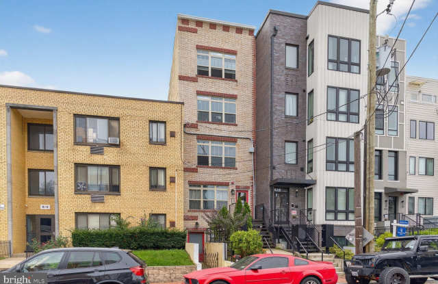 Photo of 816 KENNEDY Street NW unit: 3