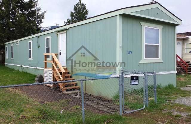 Very Nice 2 Bed 1 Bath Mobile with Fenced Yard and Storage Shed! - 8870 West Meadow Brook, Rathdrum, ID 83858