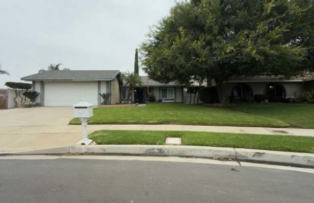 2509 S Canterbury Trail