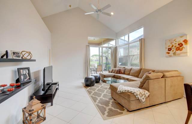 2479 NW 66th Drive