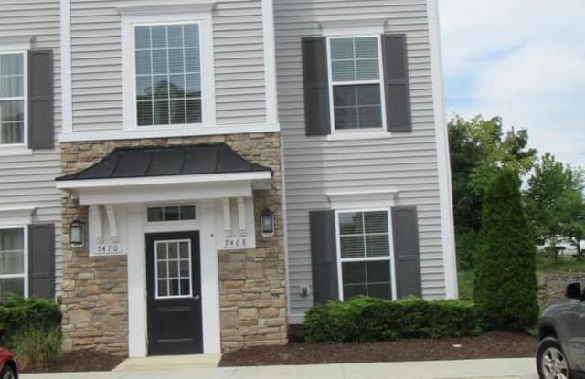 7468 RIDING MEADOW WAY #28 - 7468 Riding Meadow Way, Yorkshire, VA 20111