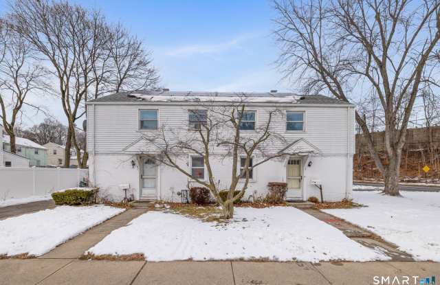 Photo of 3 New Hampshire Drive