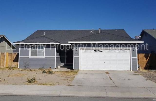 212 Emigrant Way - 212 Emigrant Way, Fernley, NV 89408