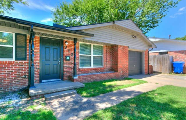 212 S Mercedes Drive