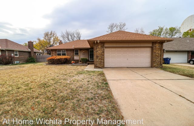 2215 South Lori Lane - 2215 South Lori Lane, Wichita, KS 67207