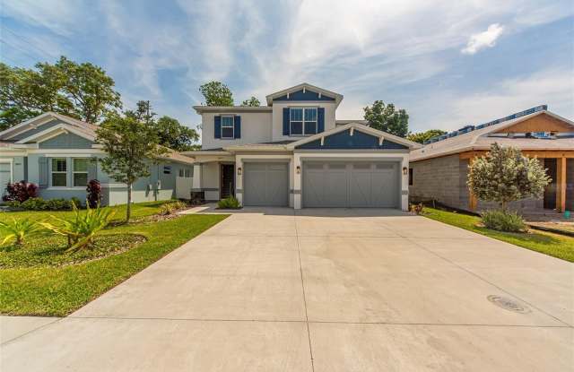 2091 PARAGON CIRCLE E
