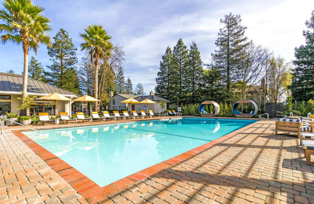The Grove Luxury Apartments