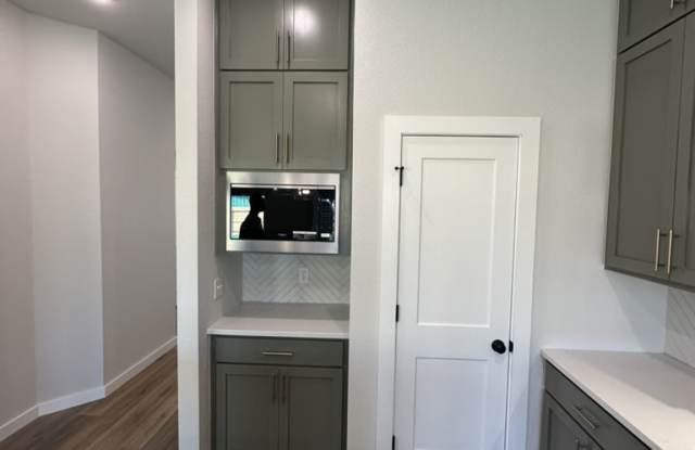 12410 N 134th East Ave