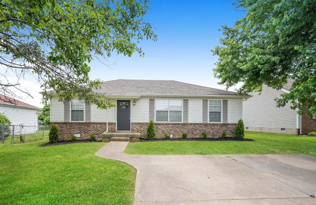 254 Grassmire Drive - 254 Grassmire Drive, Clarksville, TN 37042