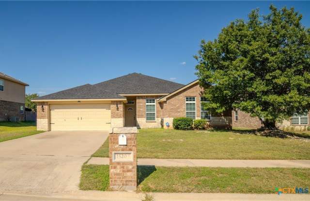 Photo of 1520 Walker Place Boulevard