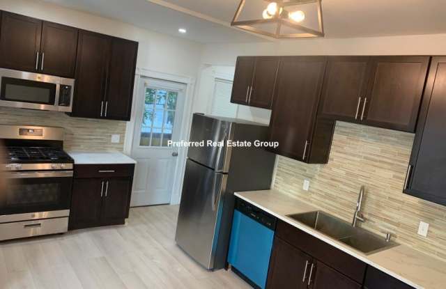 Photo of 9 Kerwin St.