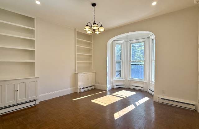 102 Appleton St