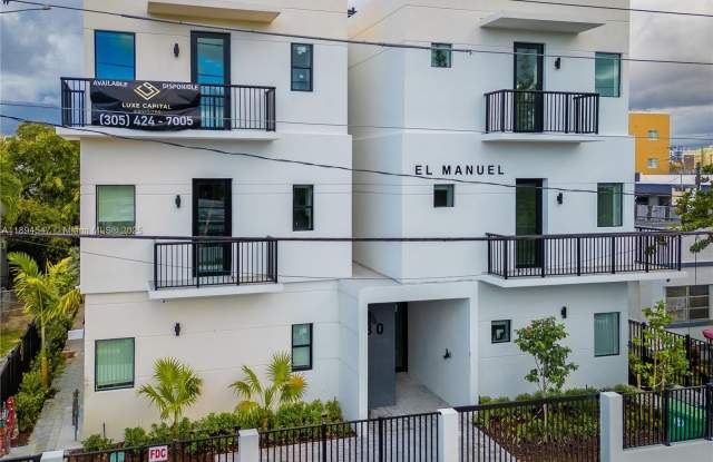 Photo of 530 SW 11th Ave