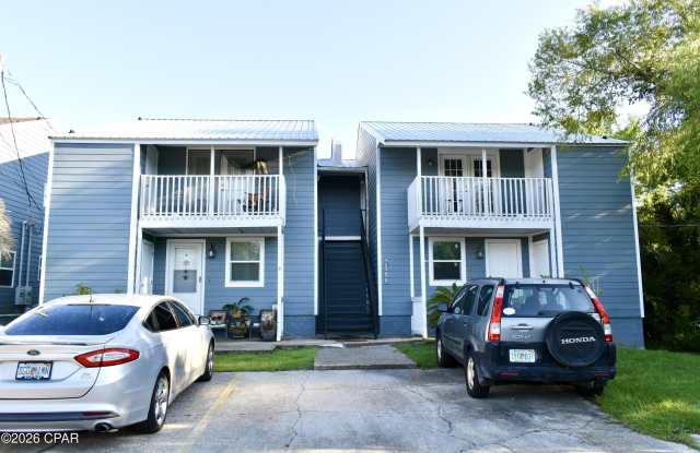 2509 W 10th Street