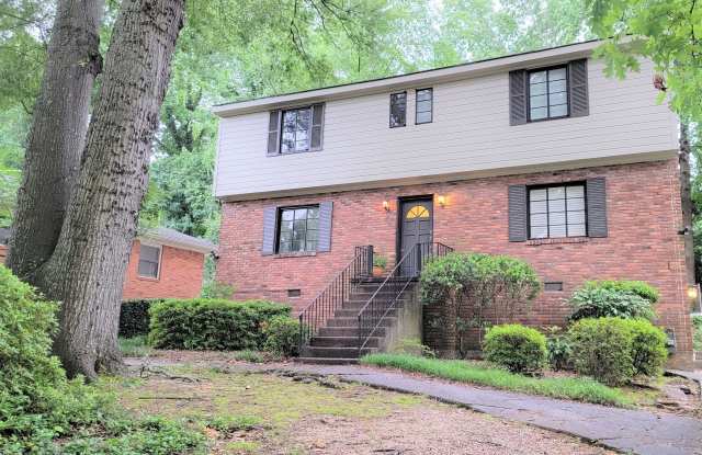 1321 Stillwood Drive NE Unit B - 1321 Stillwood Drive Northeast, Druid Hills, GA 30306