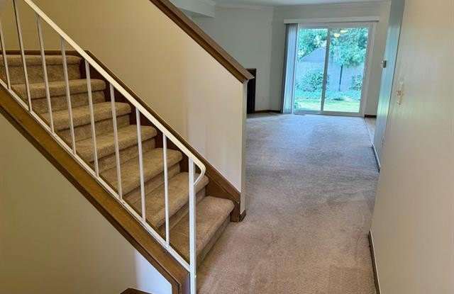 18674 W 13 MILE Road