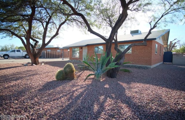 6520 E Calle Castor - 6520 East Calle Castor, Tucson, AZ 85710