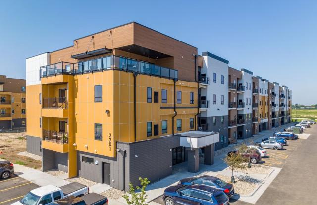 PowderHaus Apartments  Townhomes