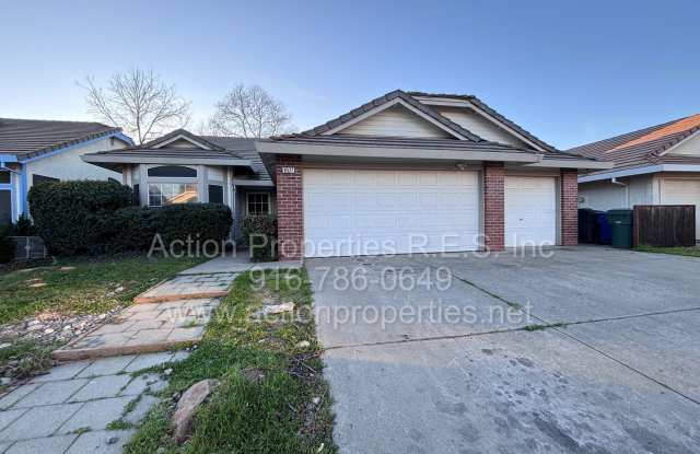 Updated 4 Bed, 2 Bath - 3 Car Garage - New Flooring - Close to Schools, Parks, and Shopping!