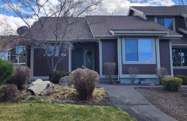 Photo of 1445 Highland View Lp