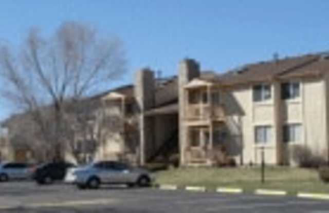 844 Tenderfoot Hill Rd. #102