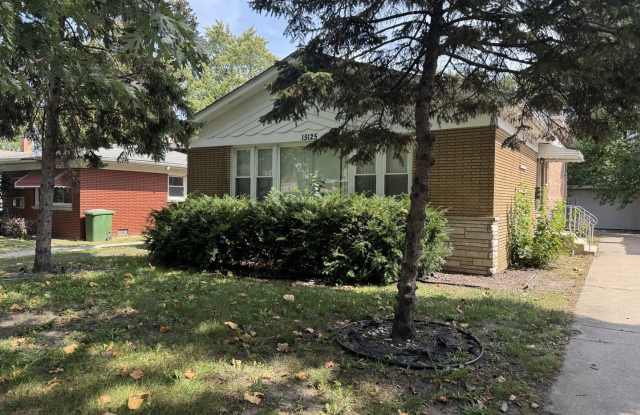 Photo of 15125 E End Avenue