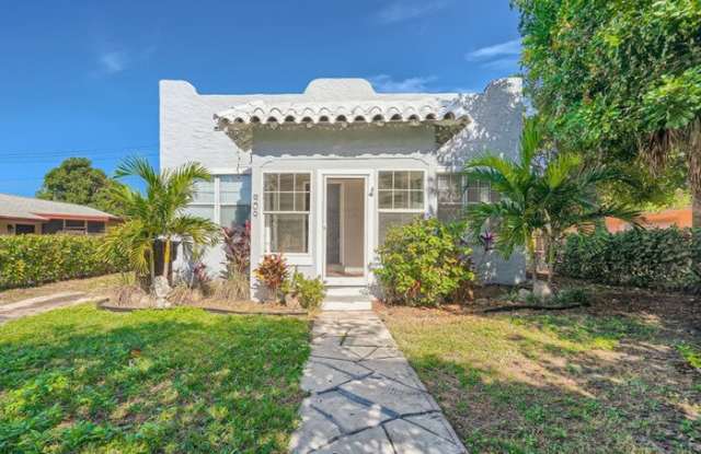 909 29th Street