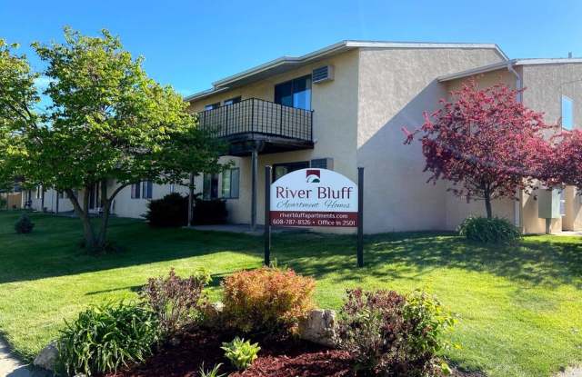 Photo of 2416 Hengel Court #210