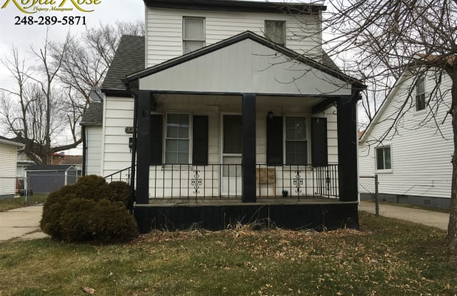 8493 Chalmers Ave - 8493 Chalmers Avenue, Warren, MI 48089