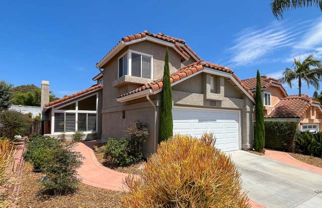 Beautiful Home In Coveted Rancho Del Oro!