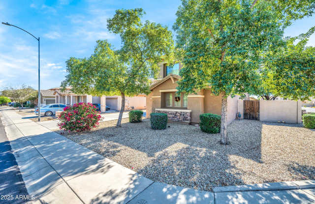 15385 W Cottonwood Circle