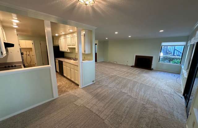 2 Bed 2 Bath Condo In Danville