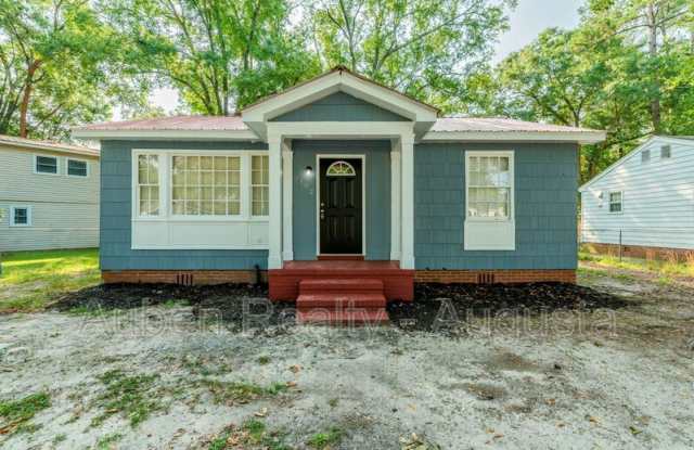 2492 Reese Avenue