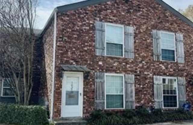 1420 CLEARVIEW Parkway