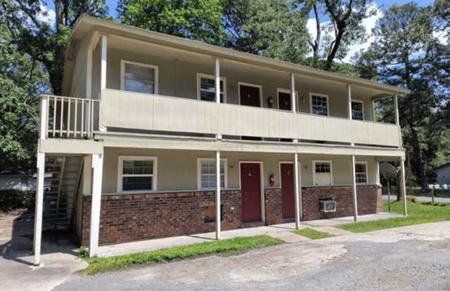 6005 Windham Avenue - 1
