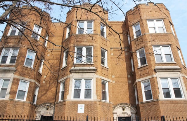 7535 N. Hoyne #G - 7535 North Hoyne Avenue, Chicago, IL 60645