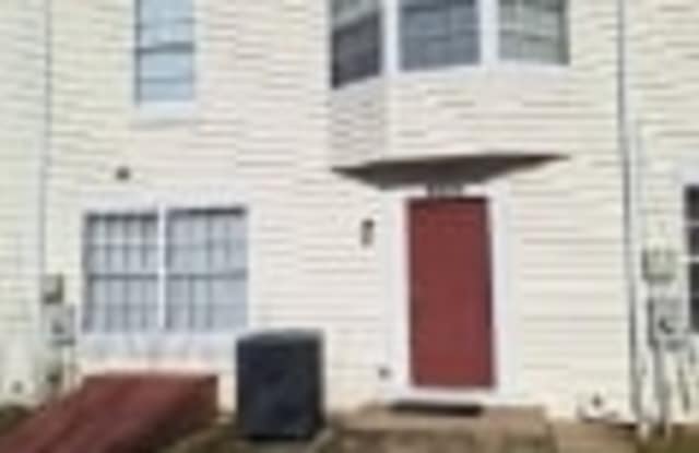 Photo of 4833 Berwyn House Road