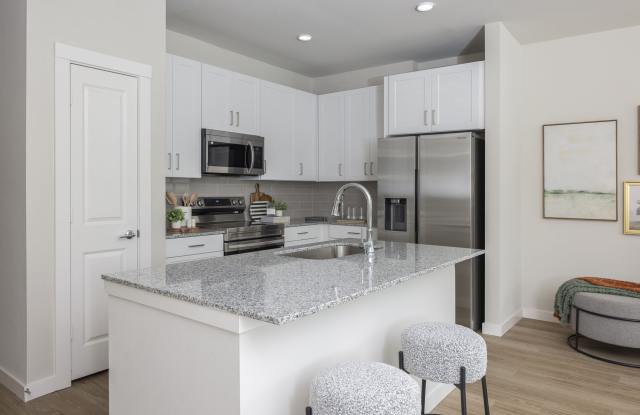 Photo of Broadstone Garden Oaks