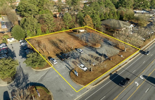 1840 W Arlington Boulevard - 1840 West Arlington Boulevard, Greenville, NC 27834